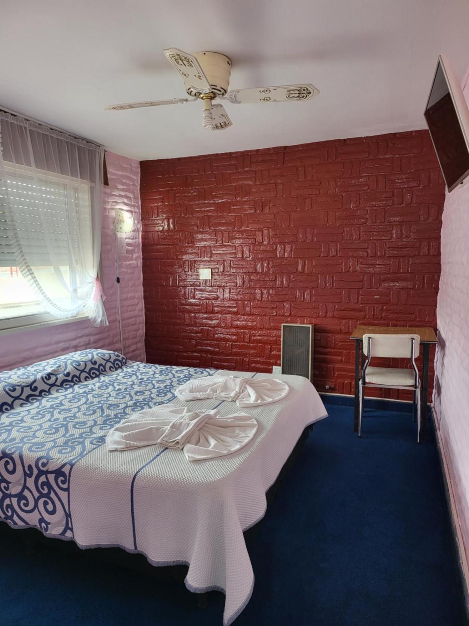 Hotel Car Mar Міна-Клаверо Екстер'єр фото